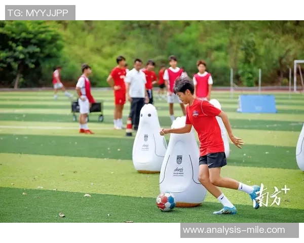 足球开场仪式的魅力与传统融合探讨及其对赛事氛围的影响分析 足球开场仪式的魅力与传统融合探讨及其对赛事氛围的影响分析